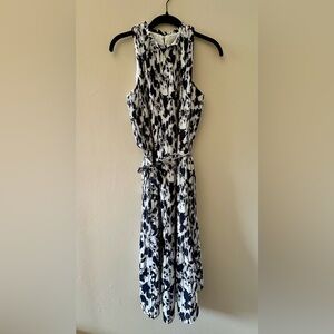A New Day Maxi Dress Navy Blue White Pattern Tie Waist Flowy High
Neck
